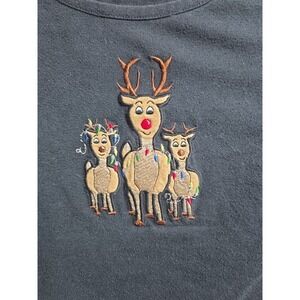 Victoria Jones L Top Tee Black Reindeer Embroidered Christmas Indie Artsy Casual